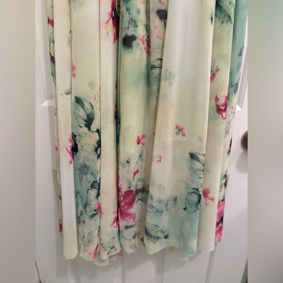 Chicwish Floral Maxi Skirt - Picture 3 of 5